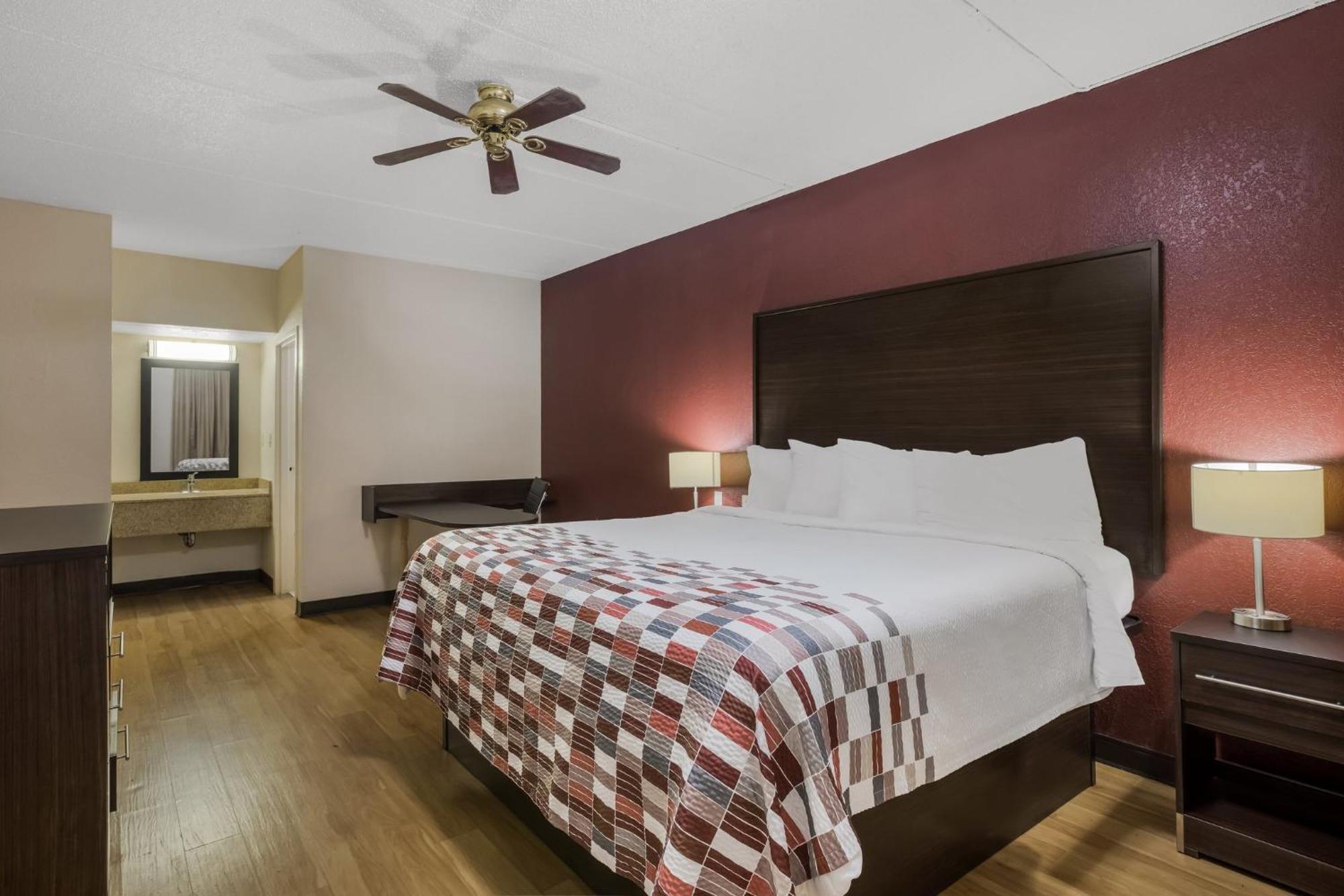 Red Roof Inn & Suites Statesboro - University Ngoại thất bức ảnh