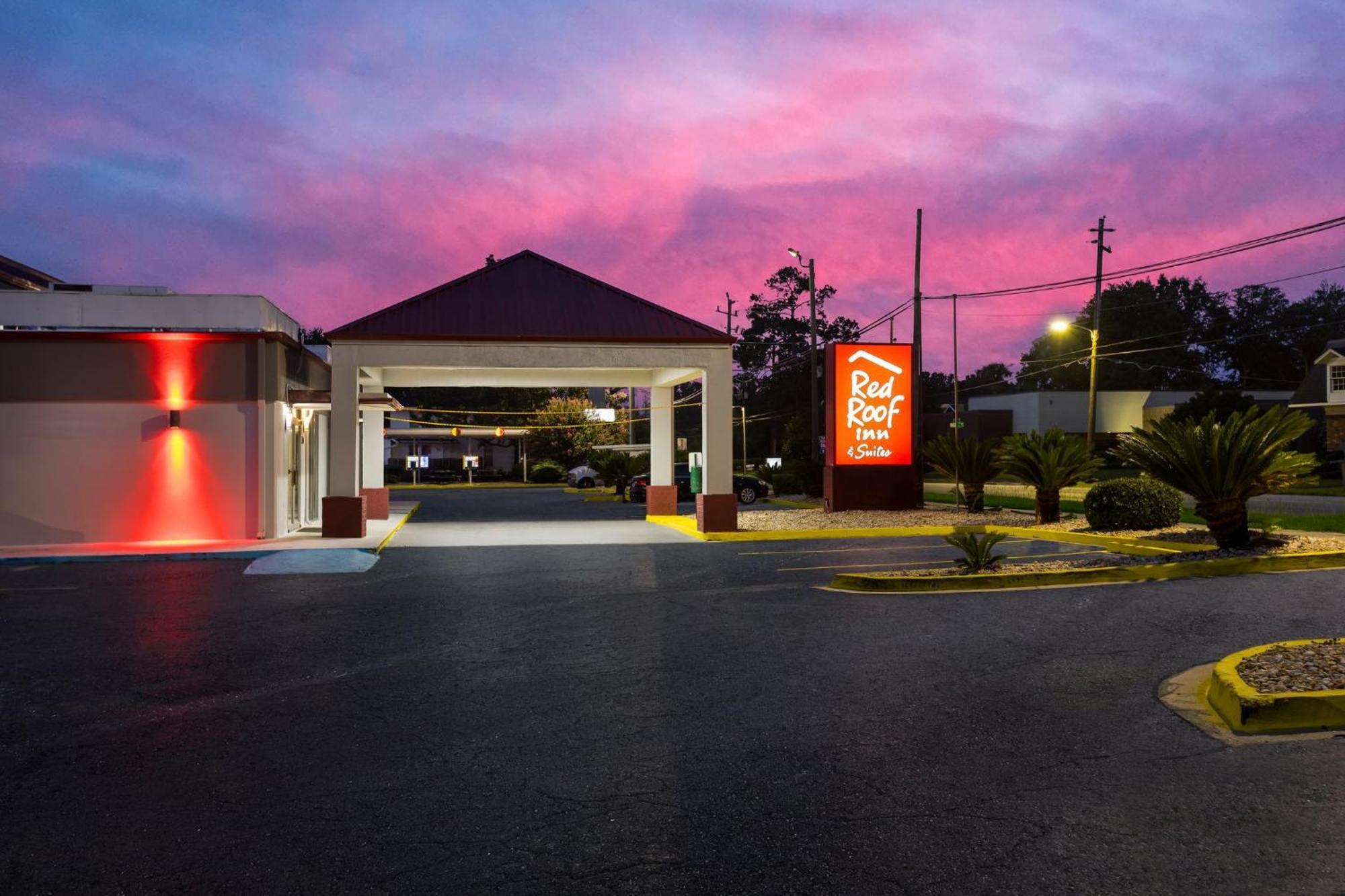 Red Roof Inn & Suites Statesboro - University Ngoại thất bức ảnh