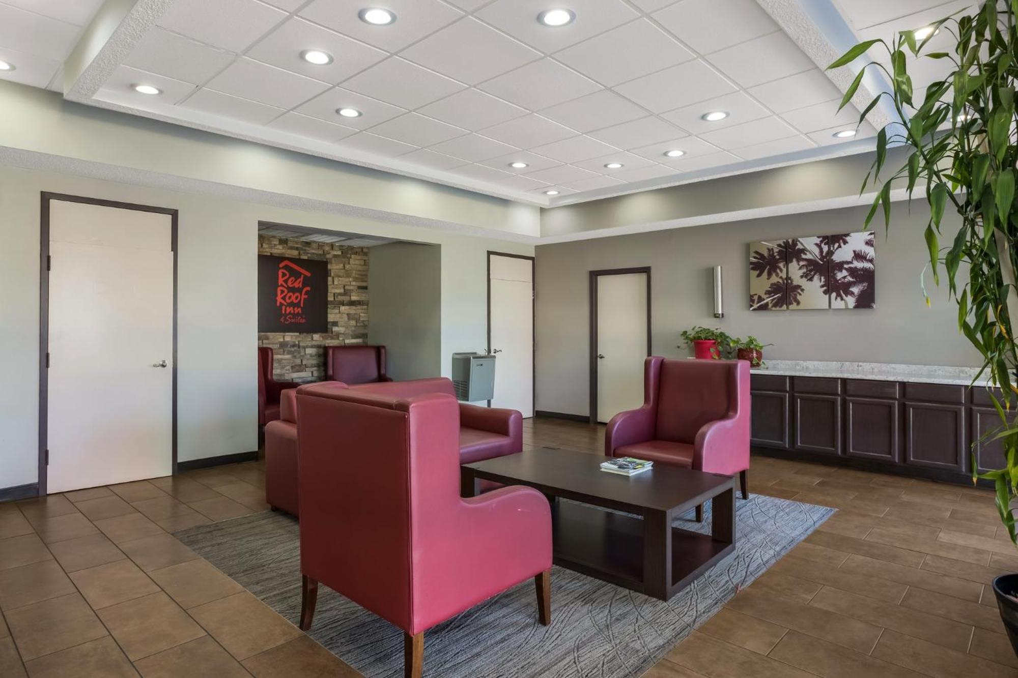 Red Roof Inn & Suites Statesboro - University Ngoại thất bức ảnh